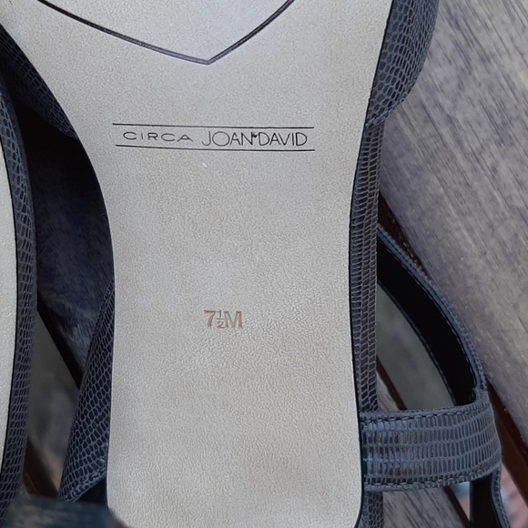 Circa Joan and David Leather Heels - Picture 6 of 7